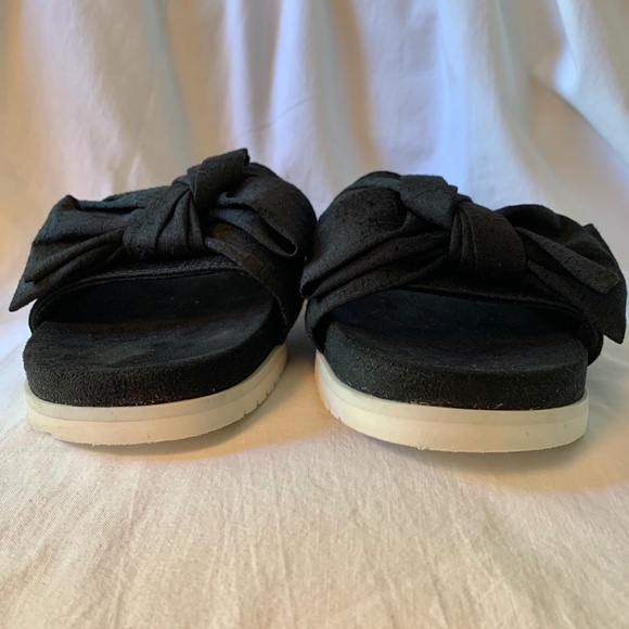 Toms black 'Paradise Slide Sandal' - Picture 3 of 7